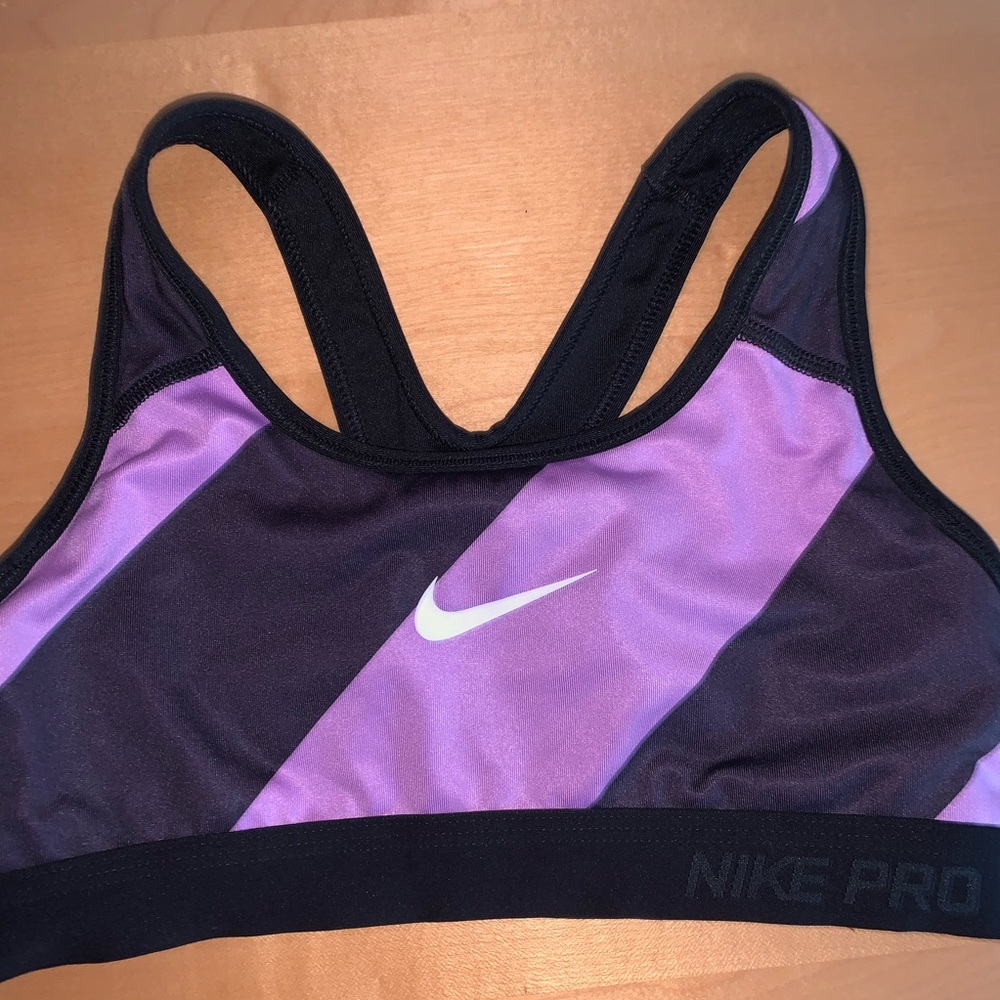 New Nike Pro Sports Bra